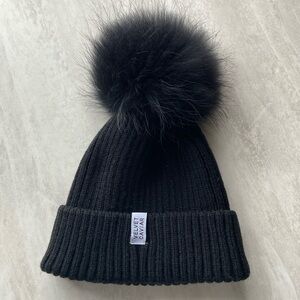 VELVET CAVIAR Pom Pom Toque